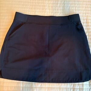32 Degrees Cool Black Skort. Tech Active Preppy